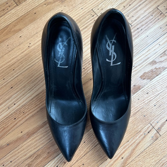 Yves Saint Laurent black leather heels in size 38 - Picture 3 of 8